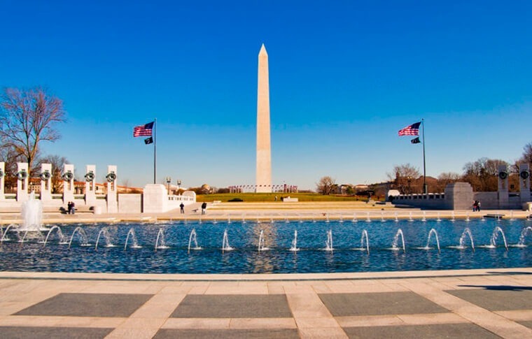 Are Washington, DC Hop-On Hop-Off Tours Right for You?