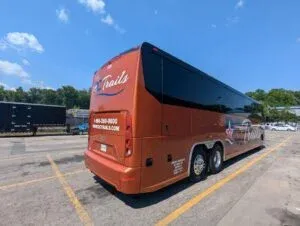 MCI J4500 - 56 seats-5