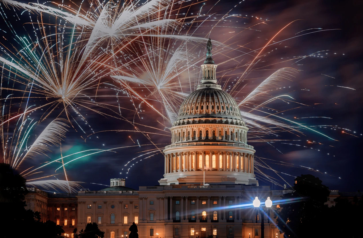 Why Rent a Bus for Fireworks This Fourth of July?